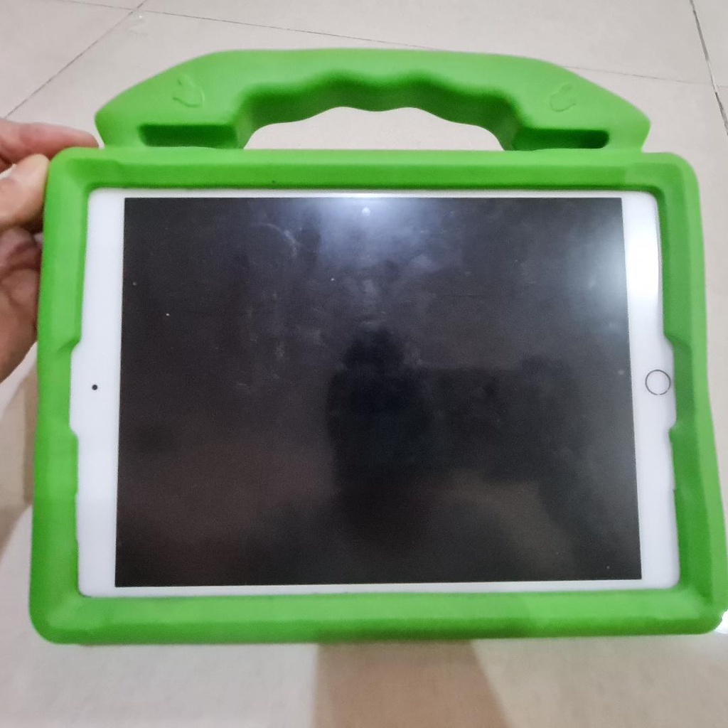 Apple Ipad 7 7th gen 32GB Wifi Only Fullset Original ex Ce