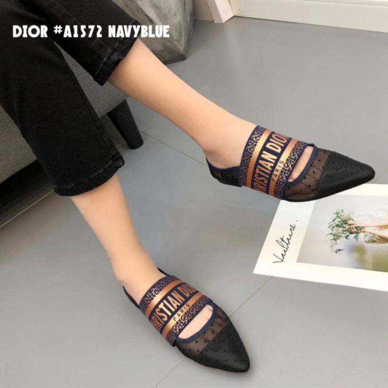 RECOMMEND FLAT SHOES SLOP BROKAT #A1572