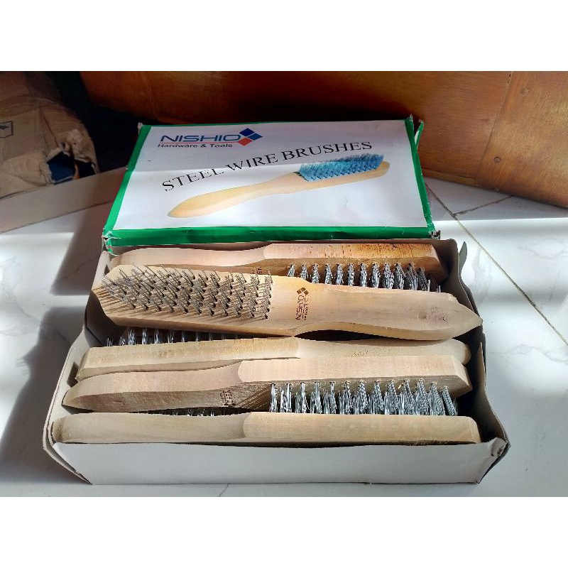 1box sikat baja gagang kayu isi 12pcs sikat kawat kasar 6 baris