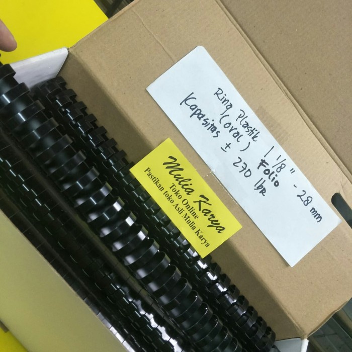 

Premium Spiral Plastik Jilid 28 Mm 1 1/8 " F4 Folio Isi 50 Pcs