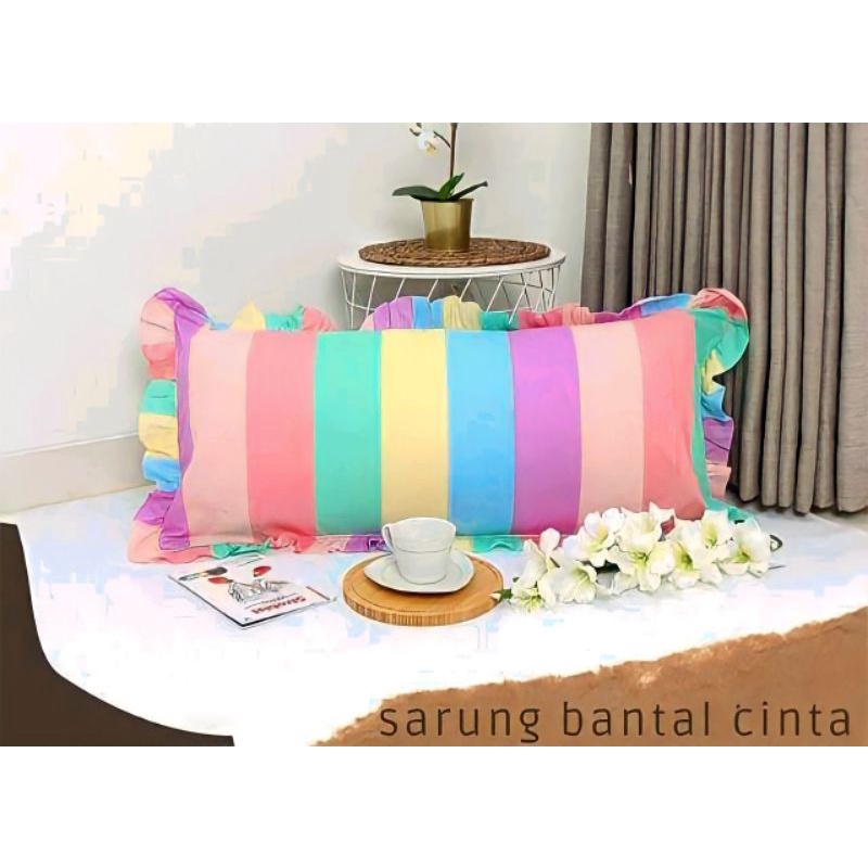 Sarung Bantal Cinta Rainbow Aesthetic Bubble Gum