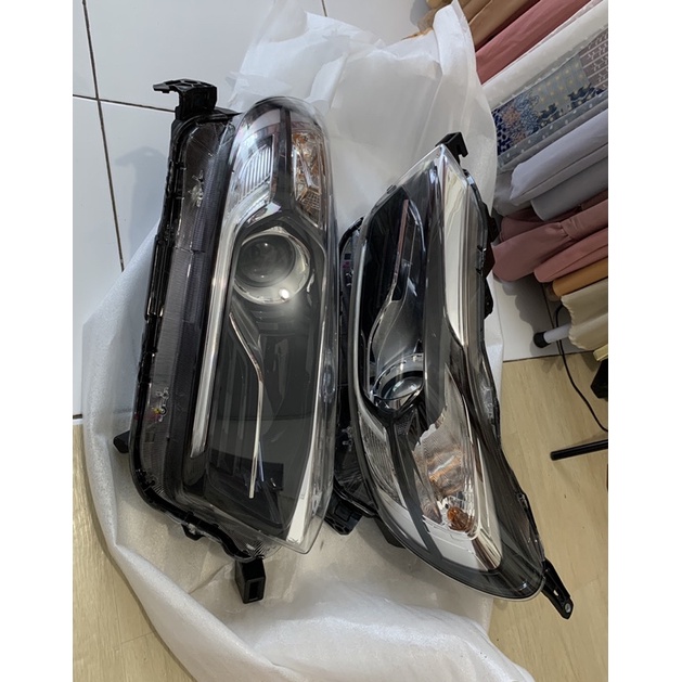 headlamp projie mobilio/brio facelift