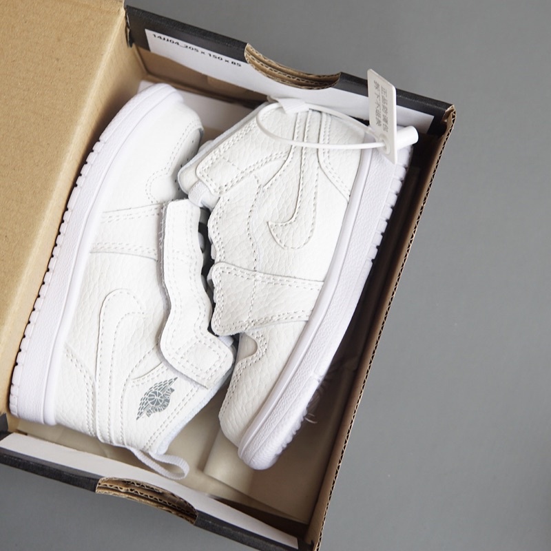 Sepatu sneaker anak anak unisex HITAM PUTIH KW SUPER import