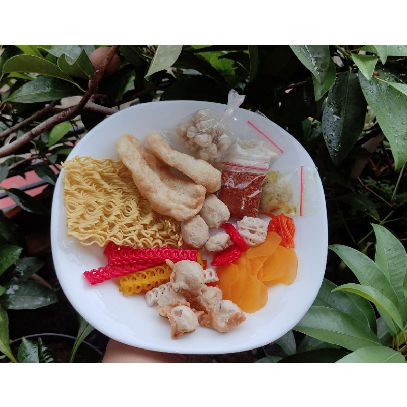 

Seblak instant Ginding Edisi Teman Ngunyah