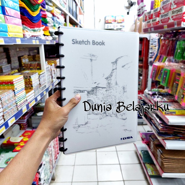 

Lucu Sketch Book Lyra A4 Bagus