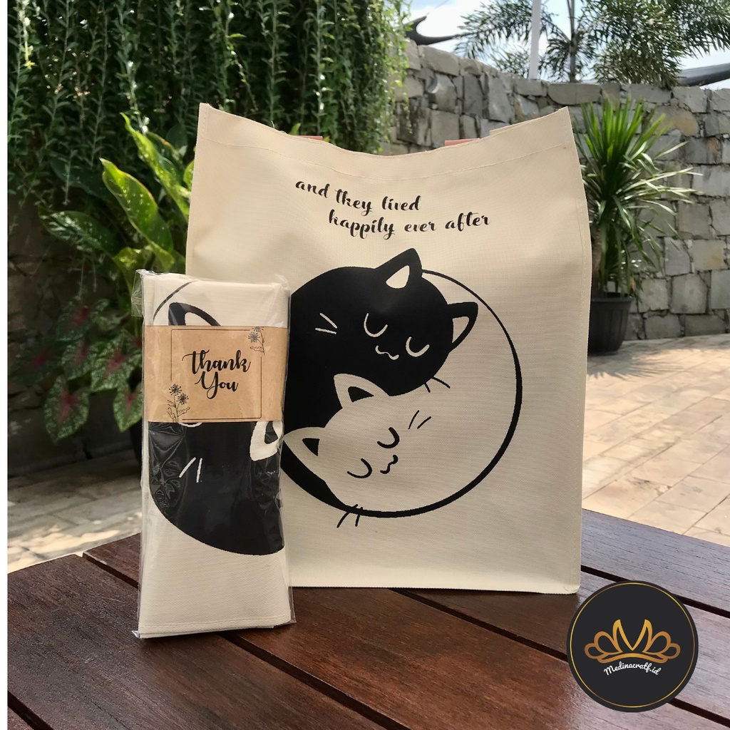 Beeka Tote Bag Souvenir Pernikahan Undangan Ucapan Terima Kasih Wedding Nikah Pertunangan