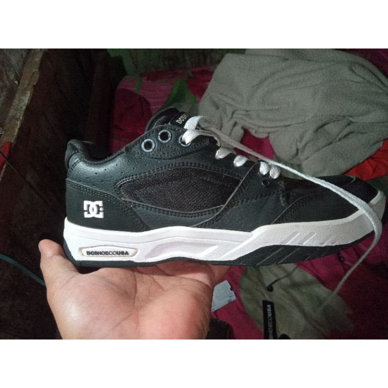 SEPATU DC SHOES ORIGINAL MASWELL