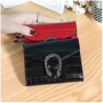 ( GS ) DOMPET WANITA / DOMPET LIPAT WANITA POLA CROCO