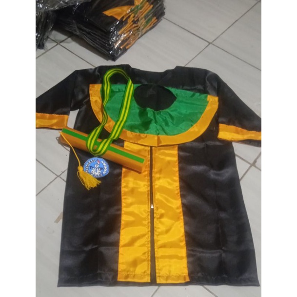Toga Wisuda/Full Set/Bs/TK-PAUD-RA-SD