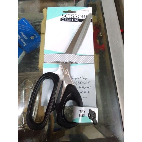 

GUNTING JONOME GUNTING SERBAGUNA TAJAM & ELEGAN..