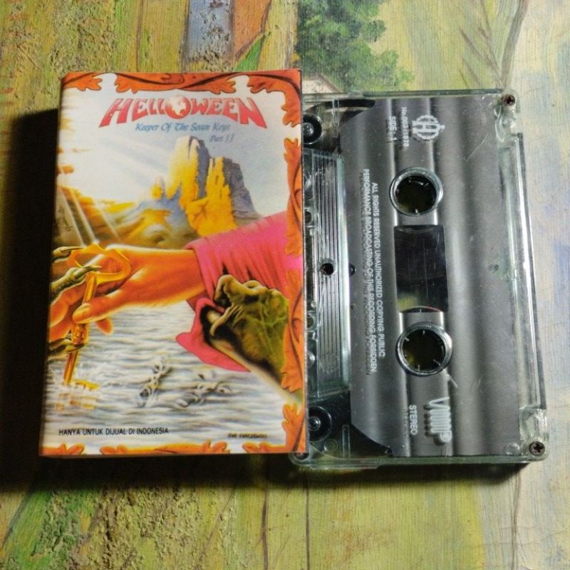 Kaset Pita Helloween keeper of the seven keys part 2