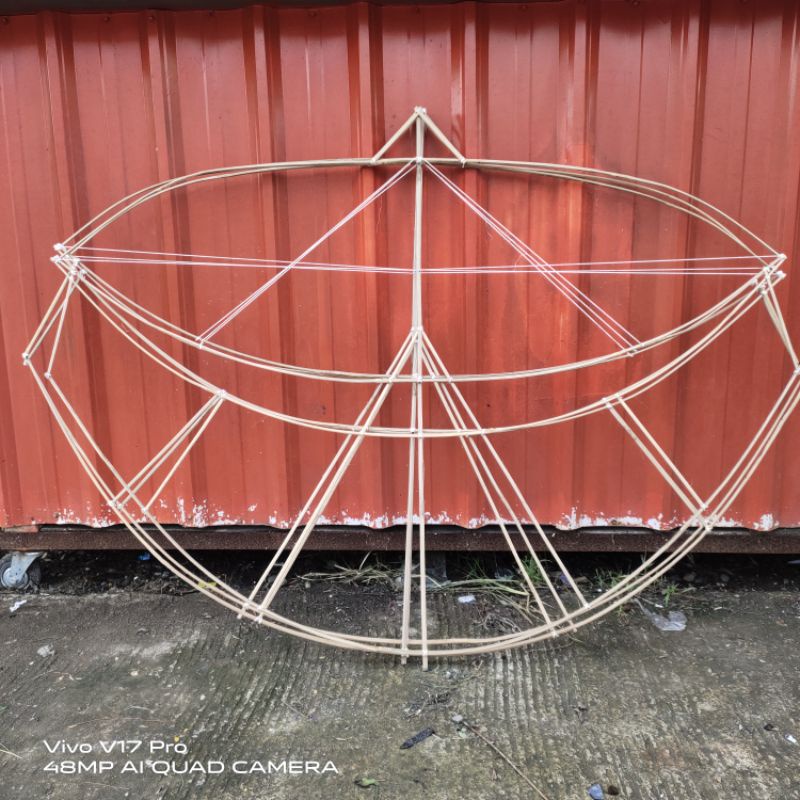 Rangka layangan gapangan 1.5m + sendaren