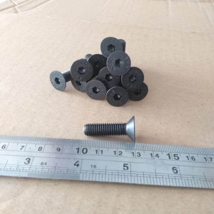 BAUT L M8X30 PANJANG 3CM / BAUT L VERSENG M8 X 30 BAJA WARNA HITAM