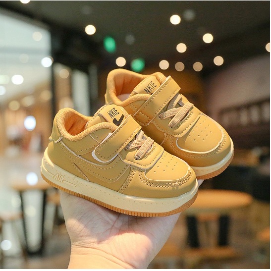 Bestseller Sepatu Sneakers Anak Anak Laki PErempuan Nike 4 WARNA NKIE IMPORT