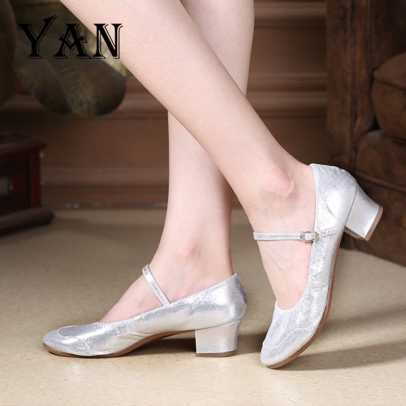 YAN Sepatu Dansa Latin/ Line Dance Heels 4cm Sepatu Dance Wanita Terbaru