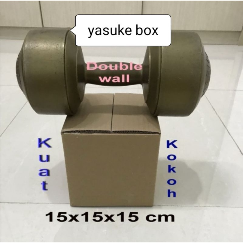

dus UK.15x15x15 cm.doble wall luar dalem polos kokoh buat packing.