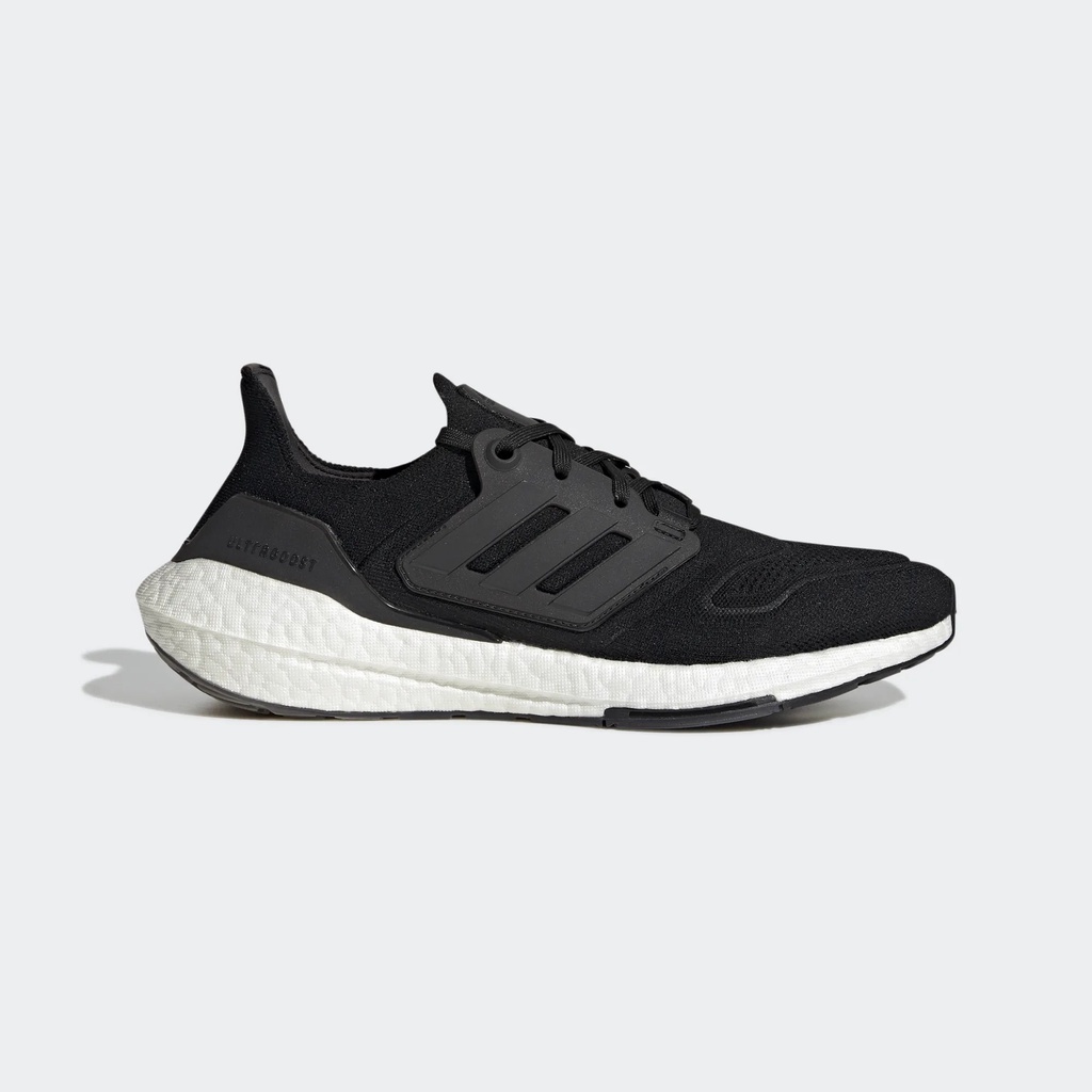 Sepatu Running Pria Adidas Ultraboost 22 Hitam Putih