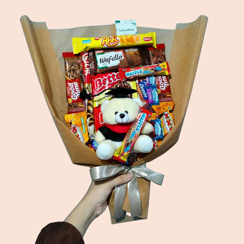 

TRCe3E8q--Bucket Snack Graduation | Buket Makanan Hadiah Wisuda Free Kartu Ucapan