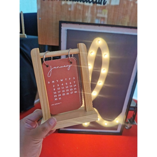 

KALENDER MEJA 2023 MURAH FREE GRAFIR