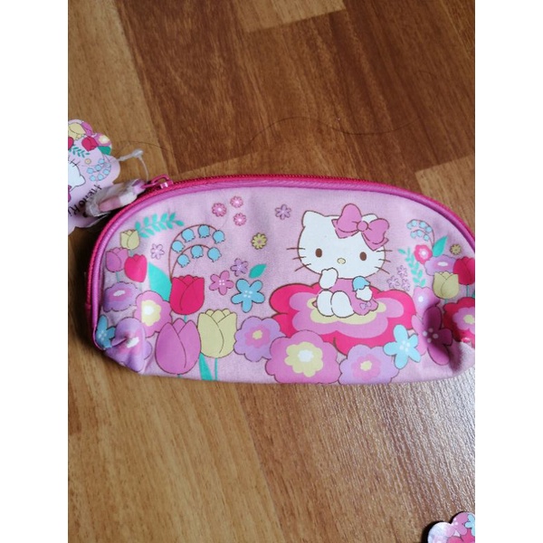 

tempat pensil / pouch sanrio hellokitty