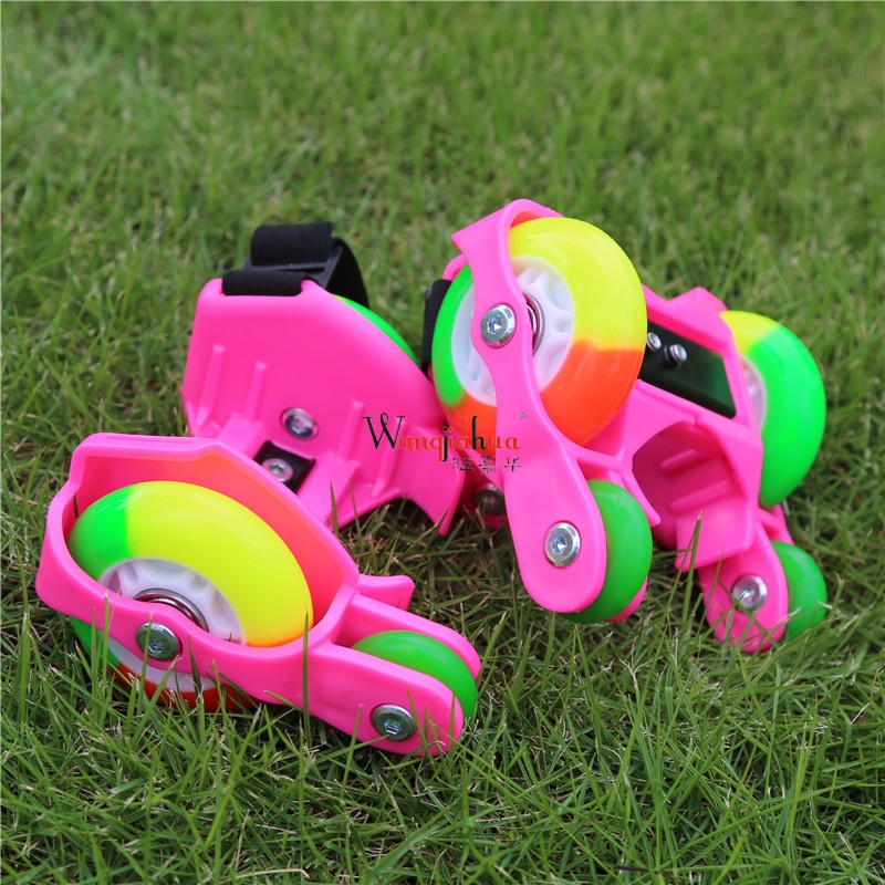 Sepatu Roda Empat Dengan Lampu Untuk Anak / Dewasa
