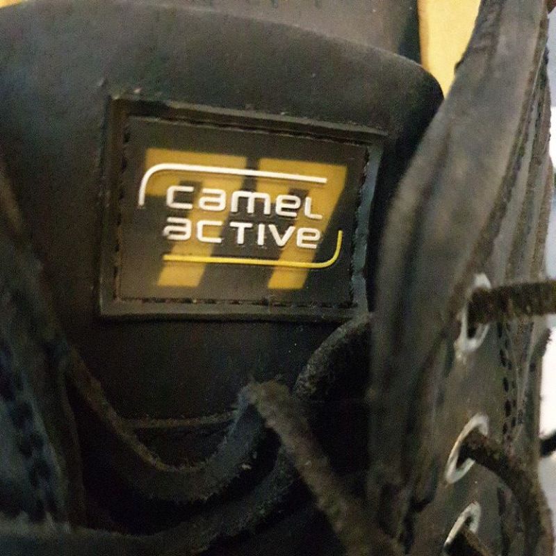 SEPATU BUSTONG CAMEL ACTIVE ULTIMATE III PRELOVED ORI