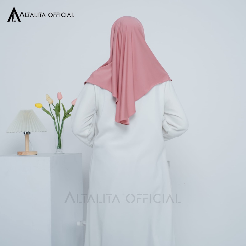 Altalita - Jilbab Bergo Zaida Malay Instan Non Pet Jersey Premium | Kerudung Khimar Instan Polos Syari Menutup Dada Non Pet | Hijab Malaysia Jumbo Instan Non Pad Terbaru Cocok untuk Sekolah Olahraga Volly Futsal Senam dan Sehari-hari