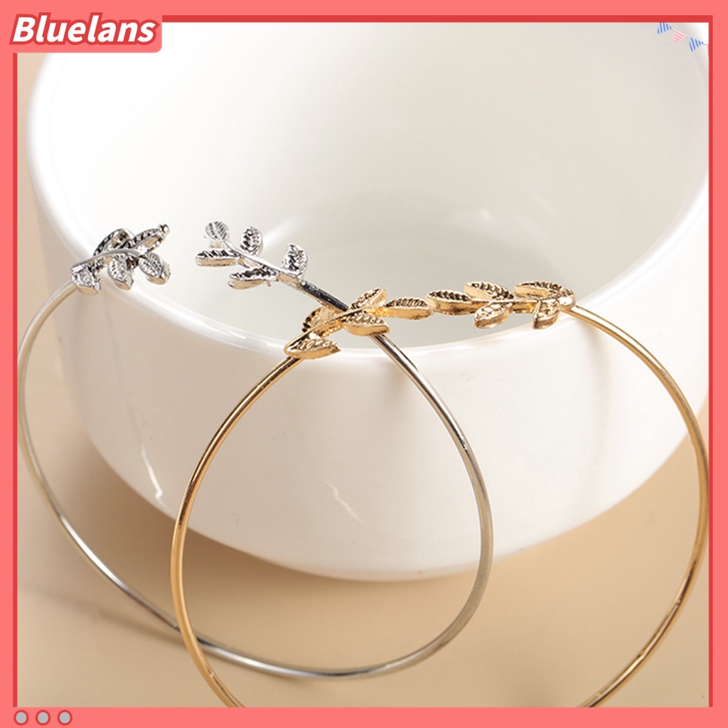 Gelang Bangle Model Terbuka Adjustable Bentuk Daun Untuk Wanita