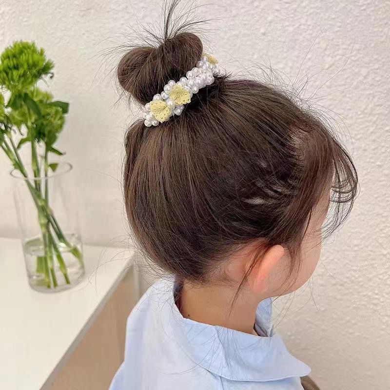 Ikat Rambut Mutiara Scrunchie Pita Korea Style