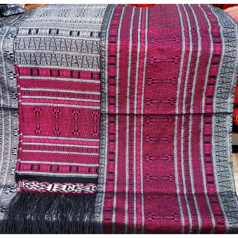 Tumtuman Tanpa Sambungan Murmer