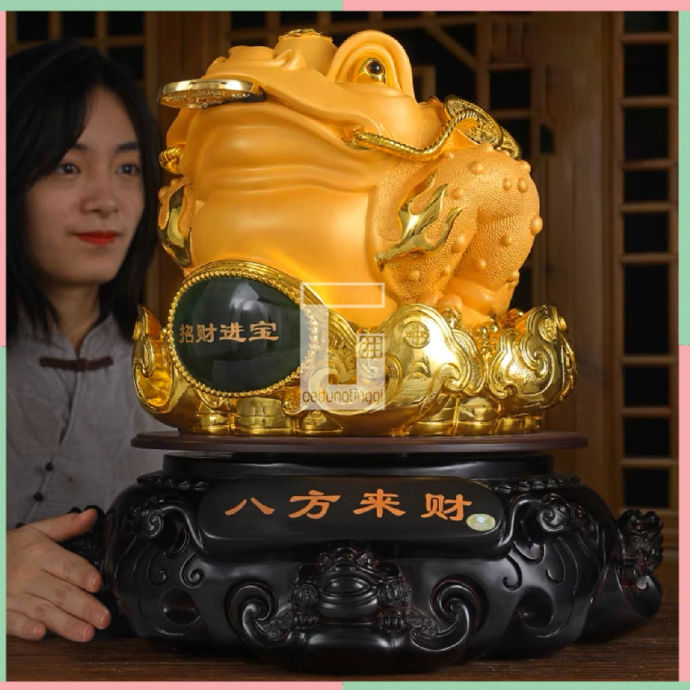 Patung Pajangan Dekorasi Aksesoris Asesoris Hiasan Meja Fengshui Kodok Katak Kaki Berkaki Tiga Gigit Uang Coin Koin Cancu Canchu Emas Gold Simbol Hoki Rejeki Keberuntungan Kekayaan Kado Hadiah Imlek Sincia Pindahan Rumah Kantor Toko Cafe Buddha Giok Jumbo
