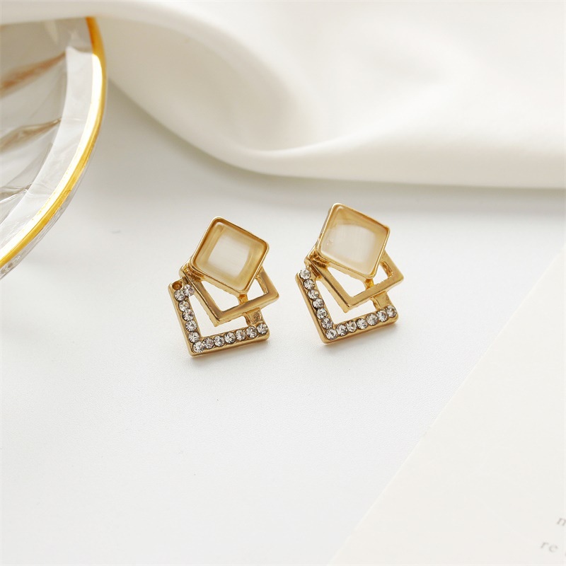 OILA anting mutiara korea elegan women pearl fashion earrings (3E3) jan116