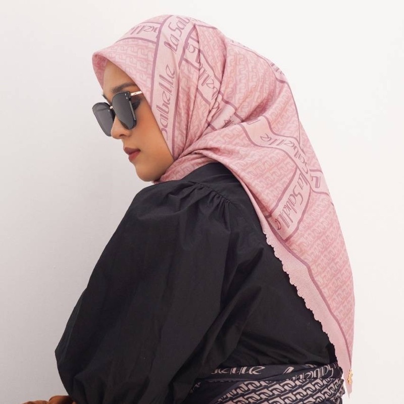 New bukan preloved La Sabelle - L'Amore Scarf Femme