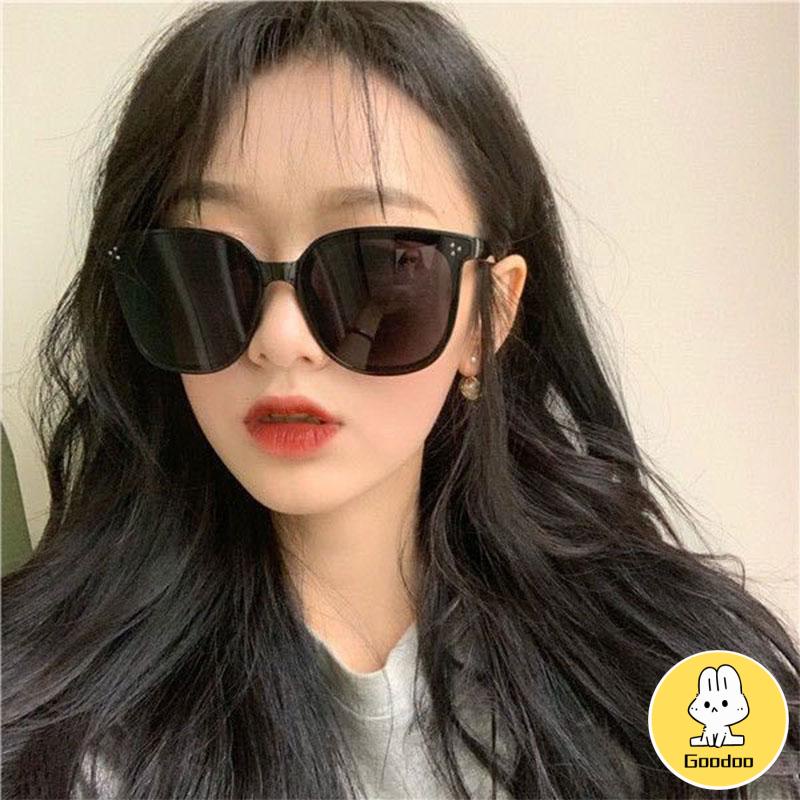 Kacamata Kotak Hitam Korean Fashion Sunglassess Wanita/Pria Unisex -Doo