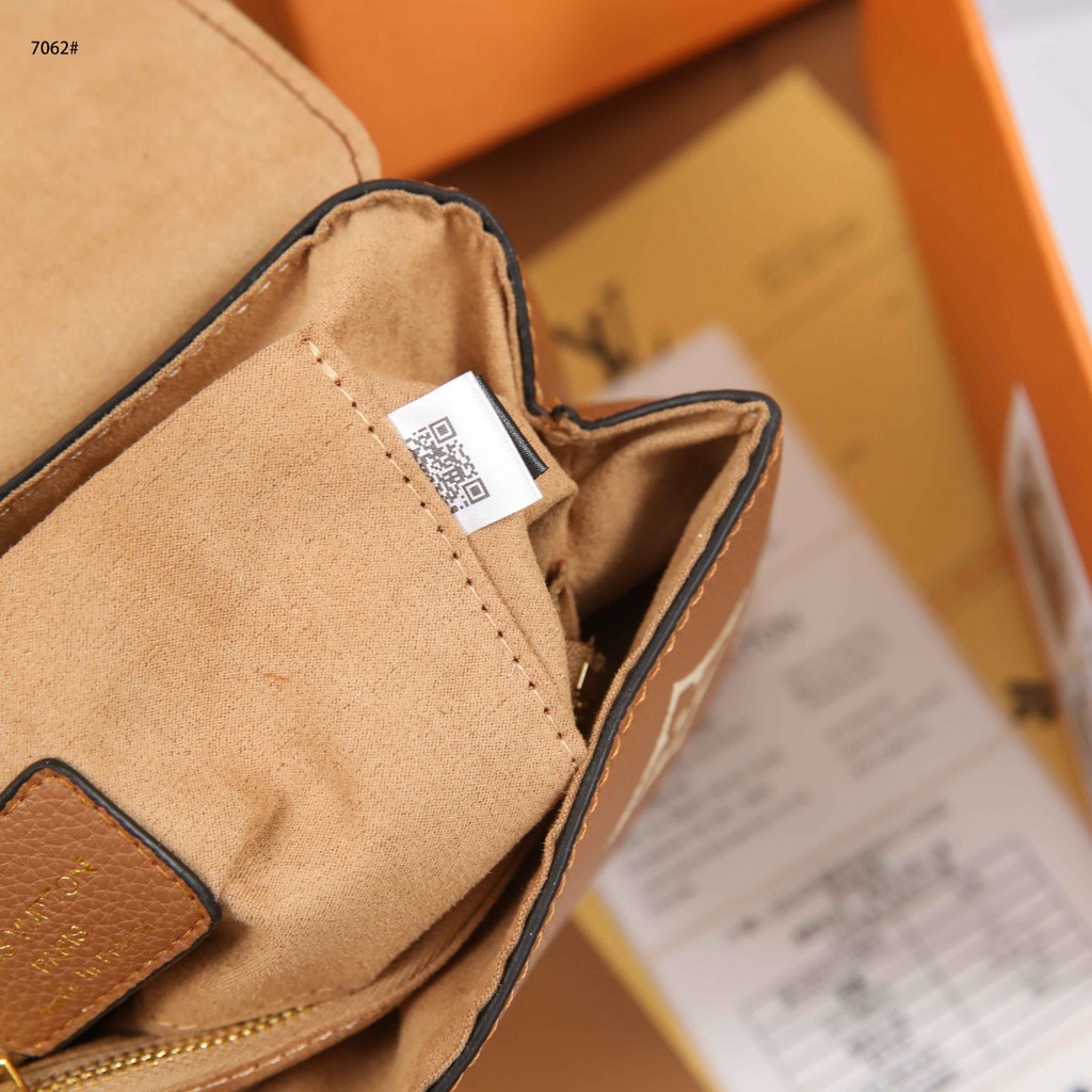 BAG  MADEINE BB  Leather 7062