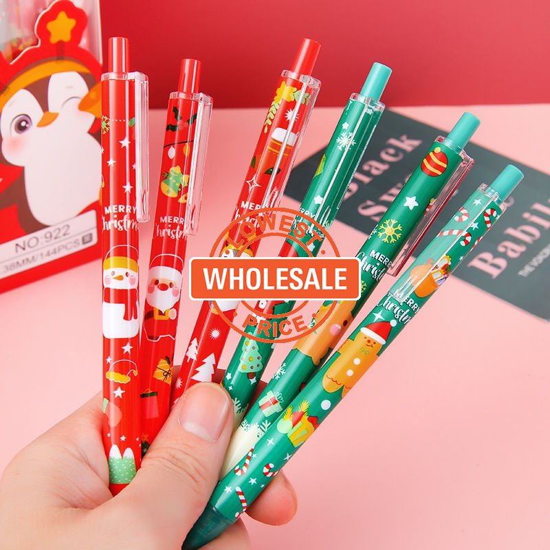 1 Pc Pulpen Gel 0.5mm Motif Gingerbread Man / Rusa / Santa Claus / Penguin Warna Acak