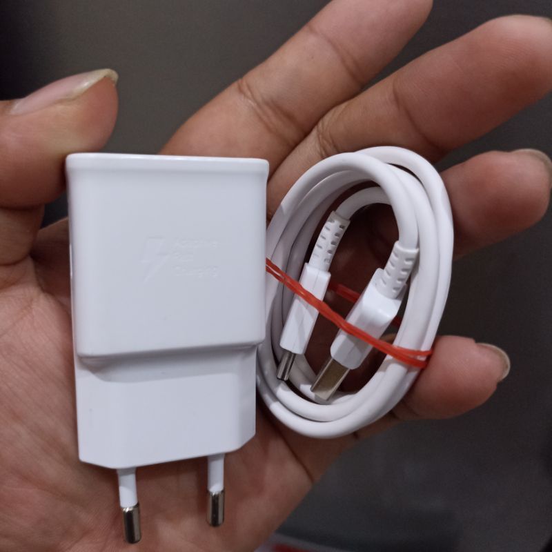 Charger Samsung bekas S10plus Bawaan ori copotan