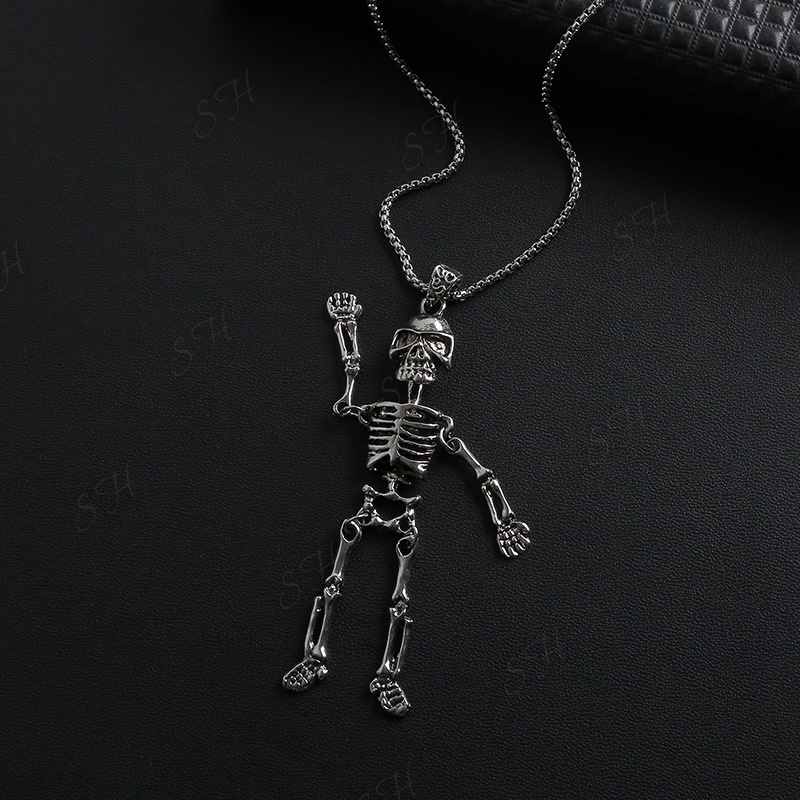 Kalung Liontin Tengkorak Bahan stainless steel Gaya punk Eropa Amerika Untuk Pria