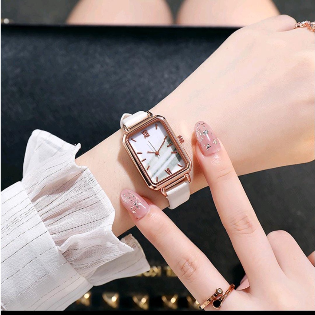 Jam Tangan Kecil Wanita Dial Kotak Gradasi Analog (012PU)