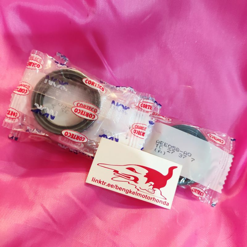 Oil Seal 27x37x7 Sil Oli Crankcase Kanan Depan Revo AT Absolute Matic NOK Corteco