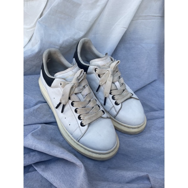 Sepatu Sneakers Alexander Mcqueen authentic original size 42,5 preloved second bekas