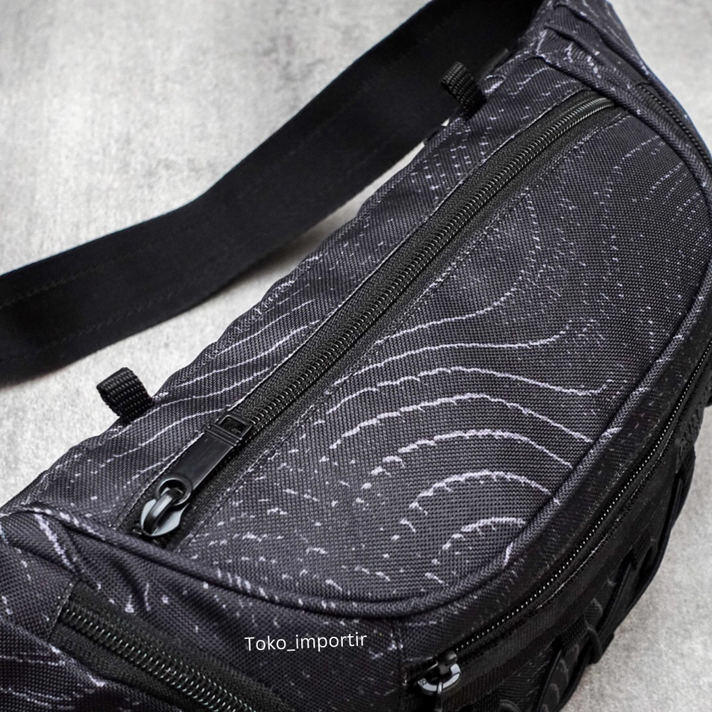 Tas Pull&amp;Bear Waistbag Pria Import Mirror Original / Tas Pinggang Pria Swap Out