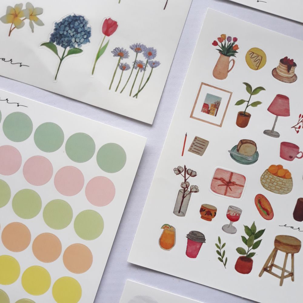 

EARS Sticker Sheet / Stiker Deco Bujo Aestethic Kiss Cut