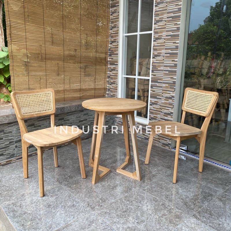 Meja Makan Cafe Bulat Retro Kaki V - Kursi Makan Restoran Rotan Jati Jepara - Set Kursi Teras