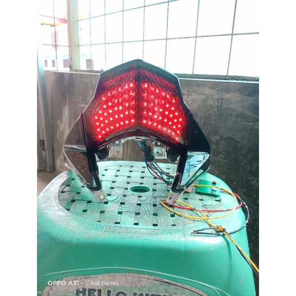 lampu belakang vario 125 stoplamp led vario