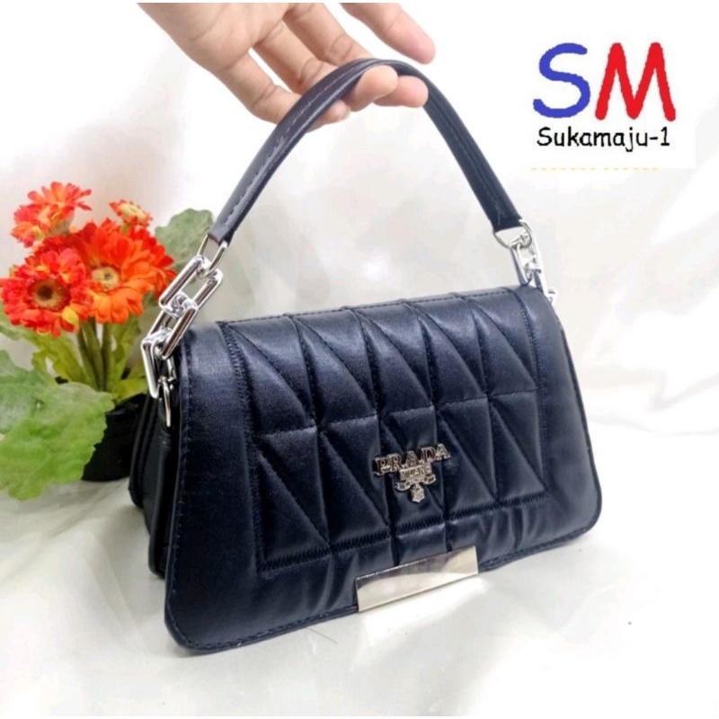 Tas Selempang Wanita Aplilasi Parada Bahal Premium Fashion / Tas Selempang Wanita Fashion Premium