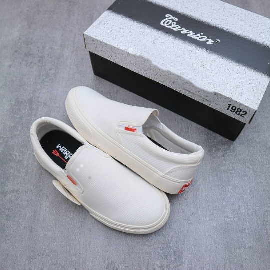 Sepatu WARRIOR  Arthur Slip on Black White / All White / All Black Original Sepatu Selop