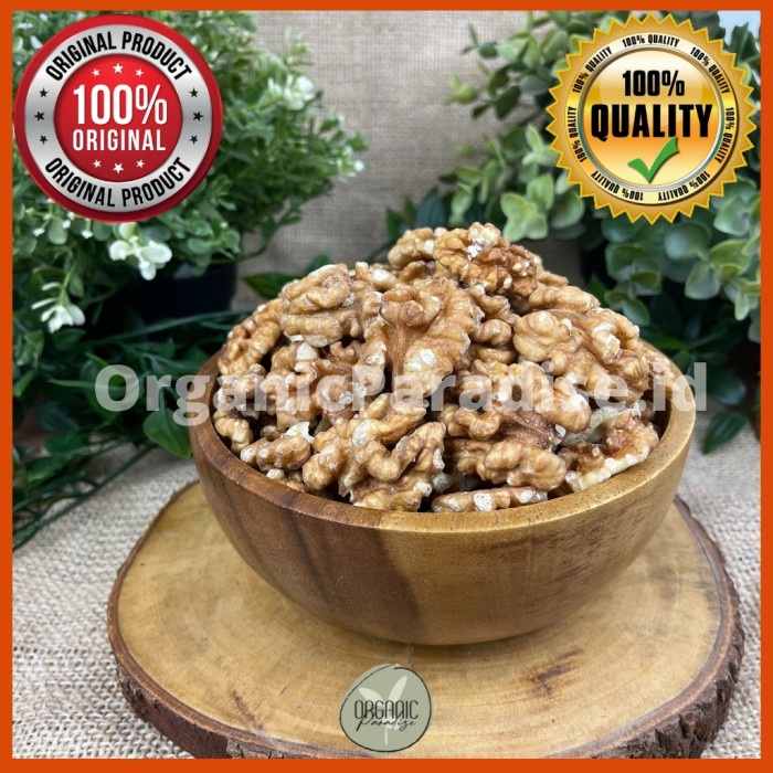 

Walnut Panggang Asin 250 gram Fresh Made / Roasted Walnut Salty 250 gr