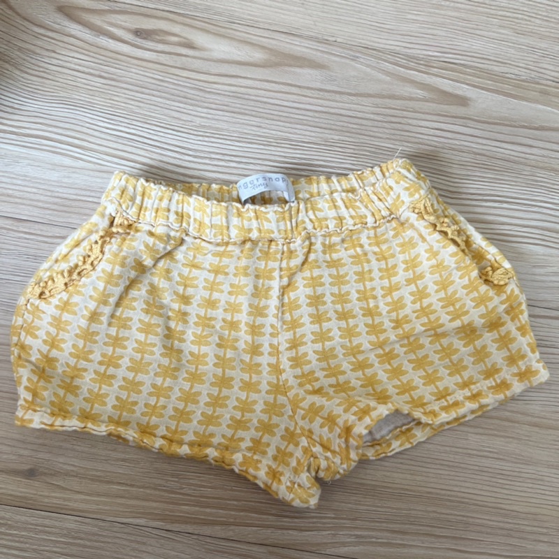 PRELOVED CELANA PENDEK GINGERSNAPS