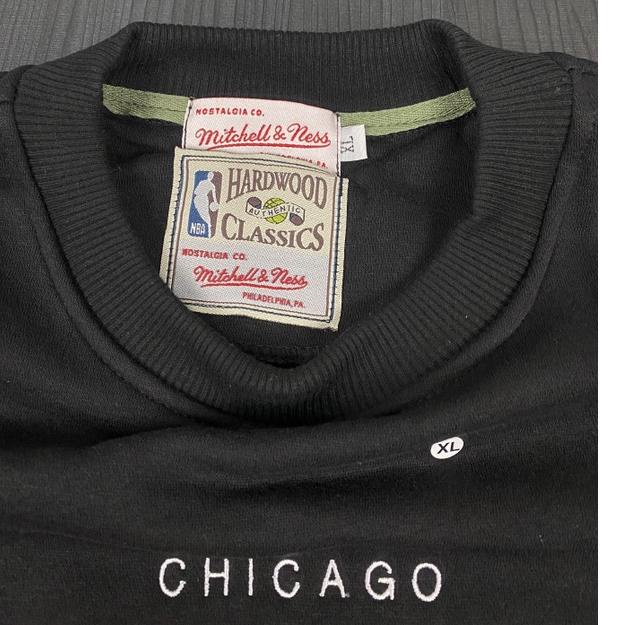 Buy here--Crewneck Sweater Chicago Bulls Premium